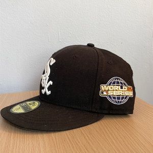 New Era White Sox Fitted Hat w/ side patch - 2005 World Series Edition